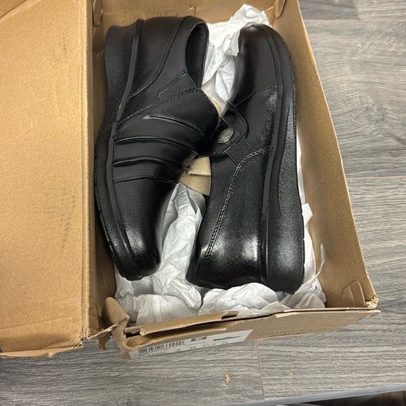 Clarks Women's Hope Roxanne Shoes - Picture 2 of 6